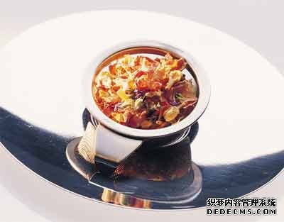 美胸茶飲 讓你不再平庸！
